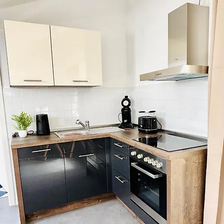 Sh-apartments-stilvolles In Der Altstadt Apartment *